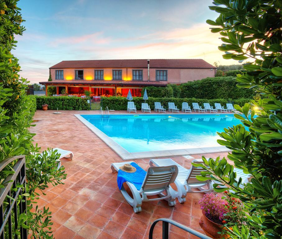 Agriturismo Biologico Corte Aragonese Santa Maria di Licodia 外观 照片