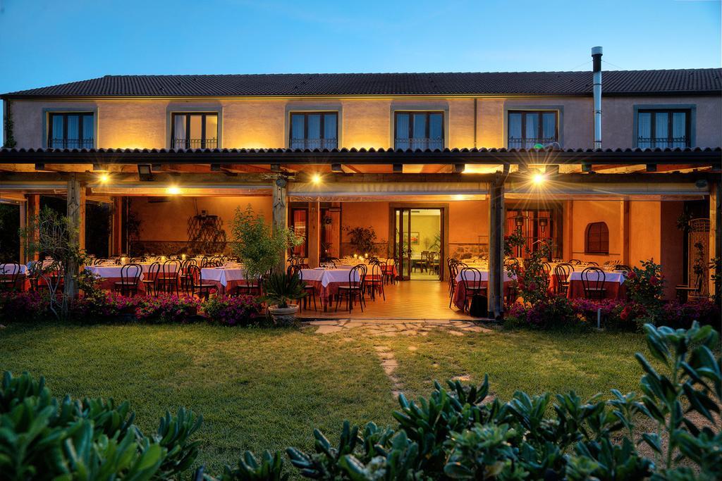 Agriturismo Biologico Corte Aragonese Santa Maria di Licodia 外观 照片