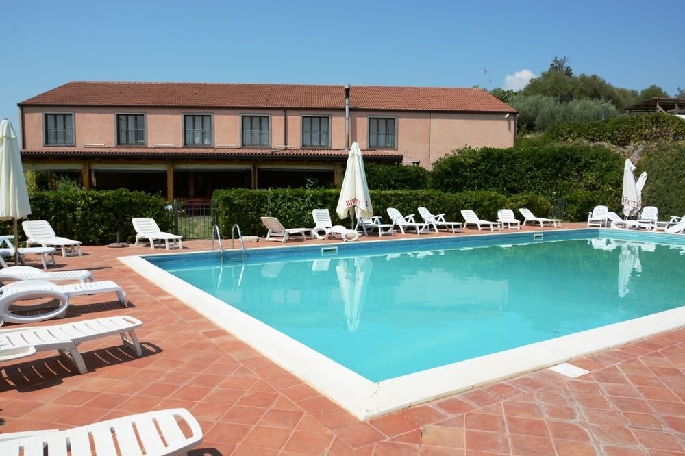 Agriturismo Biologico Corte Aragonese Santa Maria di Licodia 外观 照片