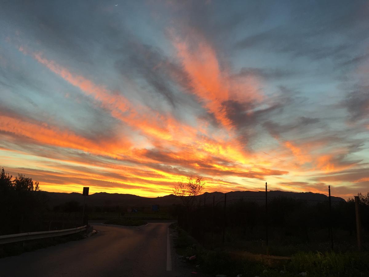 Agriturismo Biologico Corte Aragonese Santa Maria di Licodia 外观 照片