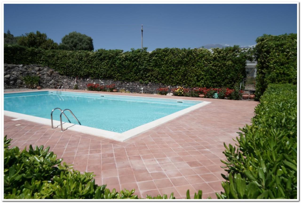 Agriturismo Biologico Corte Aragonese Santa Maria di Licodia 外观 照片